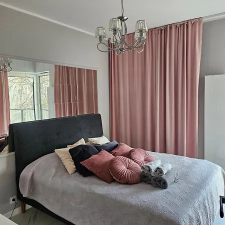 Center Zwierzyniecka Centrum, Targi, Mtp 24h Self Check-in, Parking Lägenhet