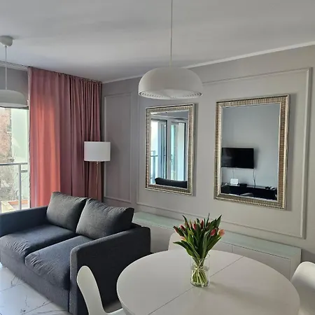 Center Zwierzyniecka Centrum, Targi, Mtp 24h Self Check-in, Parking Apartament