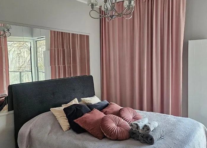 Center Zwierzyniecka Centrum, Targi, Mtp 24h Self Check-in, Parking Apartament