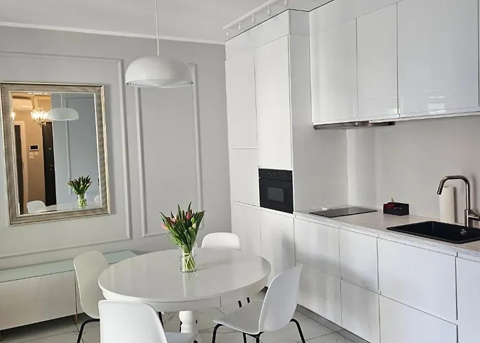 Center Zwierzyniecka Centrum, Targi, Mtp 24h Self Check-in, Parking Apartment Poznan